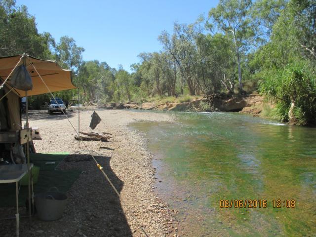 Gregory Downs - Gregory: Camping right on river bank