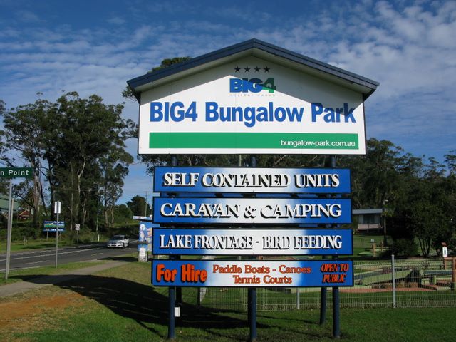 BIG4 Bungalow Park - Burrill Lake: BIG4 Bungalow Park welcome sign