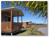 Flame Lily Adventures Caravan Park - Burrum River: Cottage accommodation, ideal for families, couples and singles