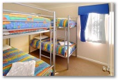 BIG4 Beachlands Holiday Park - Busselton: Bunk beds in cabin