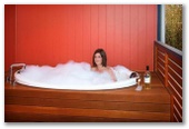 BIG4 Beachlands Holiday Park - Busselton: Relax in a private outdoor jacuzzi.