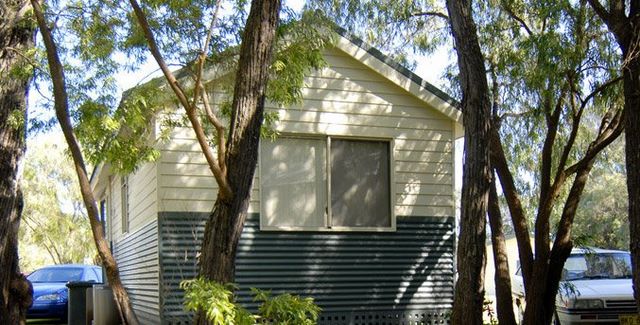 Peppermint Park Eco Village and Holiday Park - Busselton: One bedroom cabin