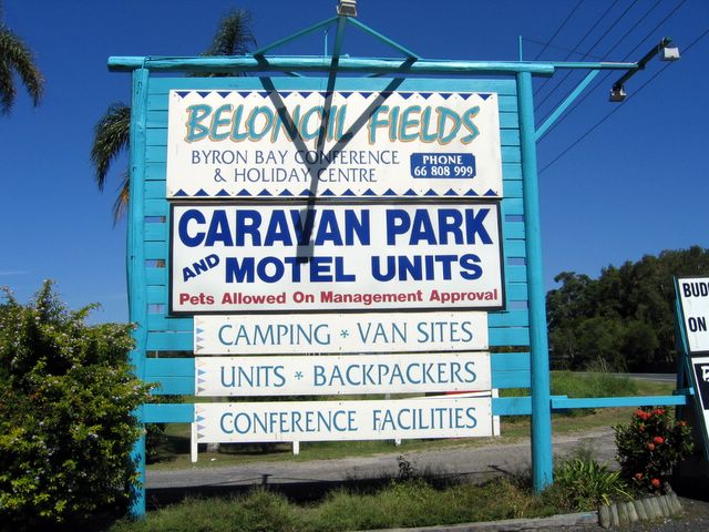 Belongil Fields Caravan Park - Byron Bay: Belongil Field welcome sign