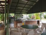 BIG4 Cairns Coconut Holiday Resort - Woree Cairns: Outdoor camp kitchen