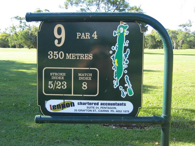 Cairns Golf Course - Cairns: Layout of Hole 9: Par 4, 350 metres