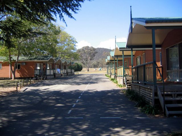 Canberra Carotel Caravan Park - Watson: Good paved roads throughout the park