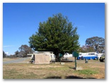Canberra Carotel Caravan Park - Watson: Powered sites for caravans