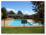 Canberra Carotel Caravan Park - Watson: Swimming pool
