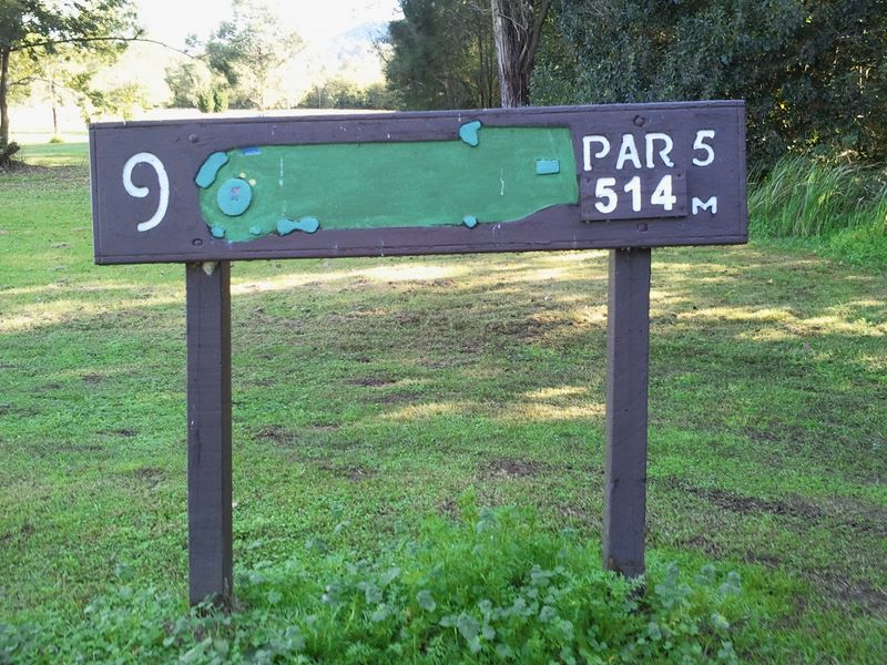 Canungra Area Golf Club - Canungra: Hole 9 Par 5, 514 metres