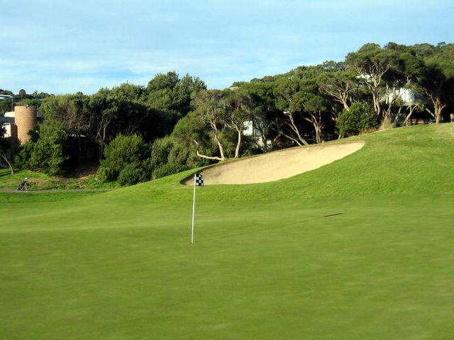 Cape Schanck Golf Course - Cape Schanck: Green on the 15th