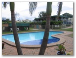 Breakers Holiday Park - Caves Beach: Swimming pool