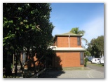 Sun Valley Tourist Park - Bateau Bay: Cottage accommodation, ideal for families, couples and singles