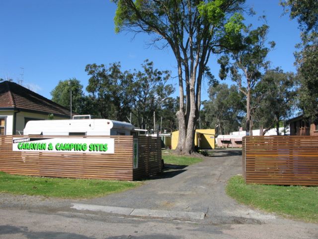 Lakeview Tourist Park - Long Jetty: Entrance to the Caravan Park