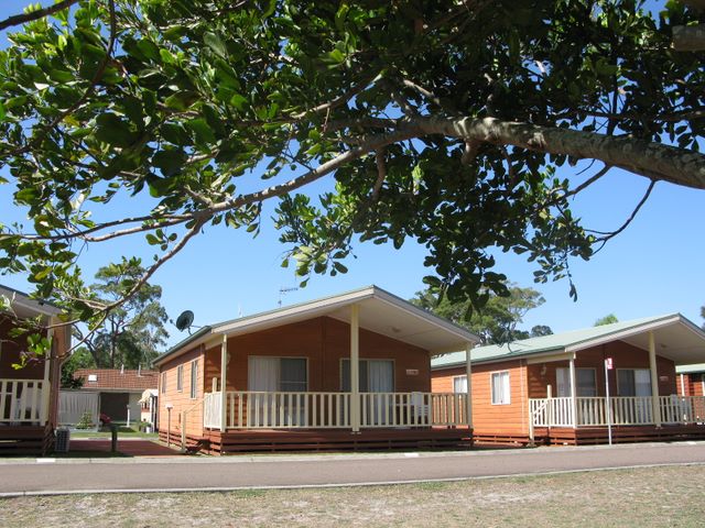 Canton Beach Holiday Park - Toukley NSW 2009: Cottage accommodation, ideal for families, couples and singles
