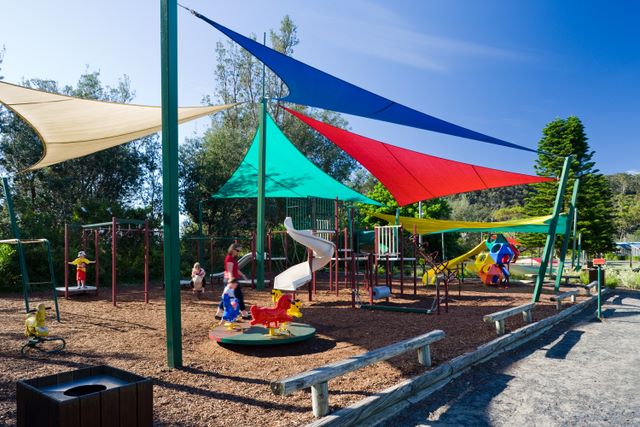 NRMA Ocean Beach Holiday Park - Umina: Playground for children.