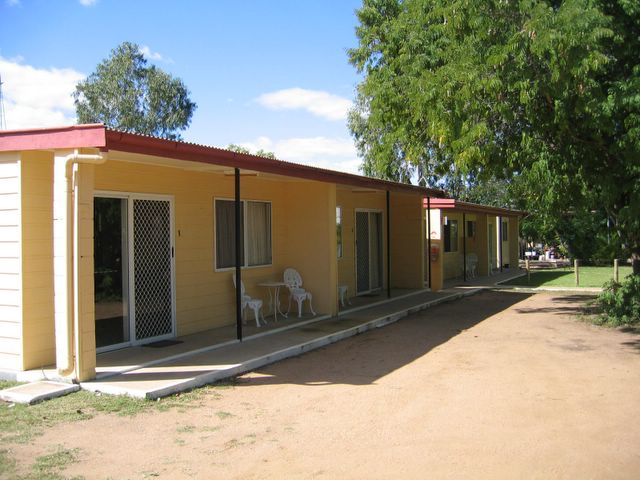 Dalrymple Tourist Van Park - Charters Towers: Motel style accommodation
