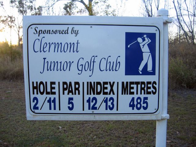 Clermont Golf Course - Clermont: Hole 2: Par 5, 485 metres
