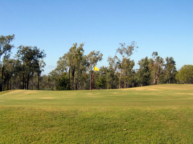 Clermont Golf Course - Clermont: Green on Hole 9