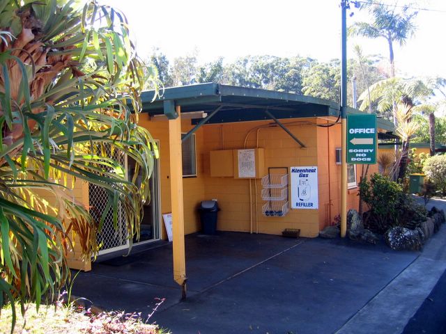 Koala Villas & Caravan Park - Coffs Harbour: Reception and office
