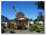 Park Beach Holiday Park 2005 - Coffs Harbour: Cottage accommodation, ideal for families, couples and singles