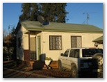 Cunningham Caravan Park - Coolah: Cottage accommodation ideal for families, couples and singles