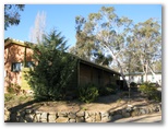 Cooma Tourist Park - Cooma: Amenities block and laundry