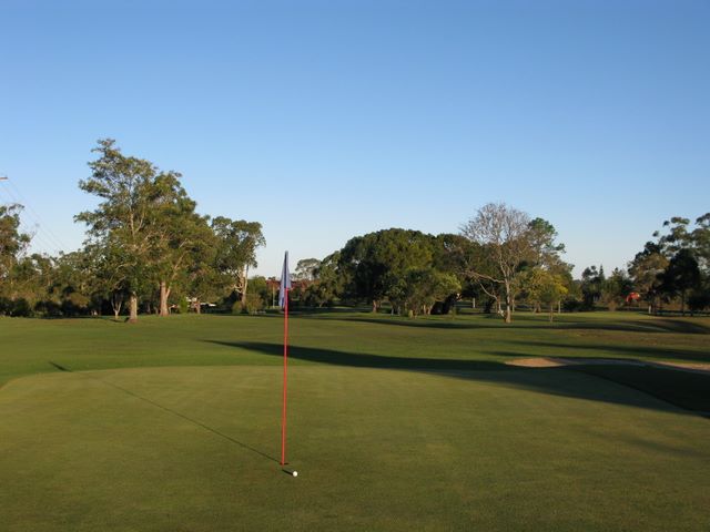 Coraki Golf Course - Coraki: Green on Hole 6 looking back along the fairway.