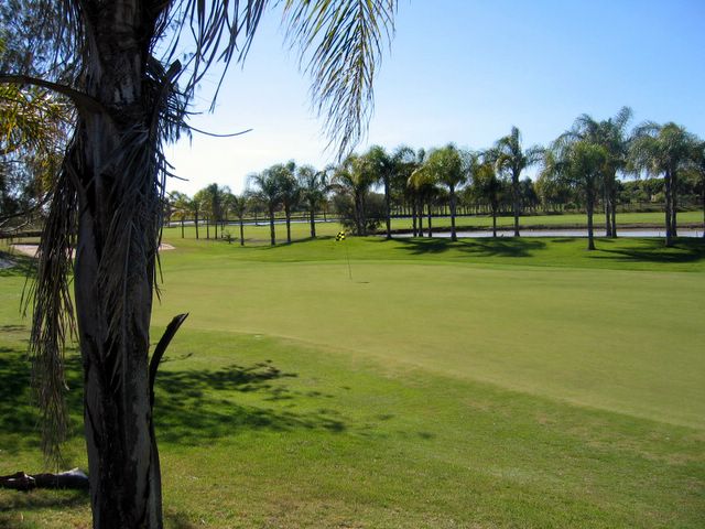 Coral Cove Golf Course - Coral Cove: Green on Hole 3
