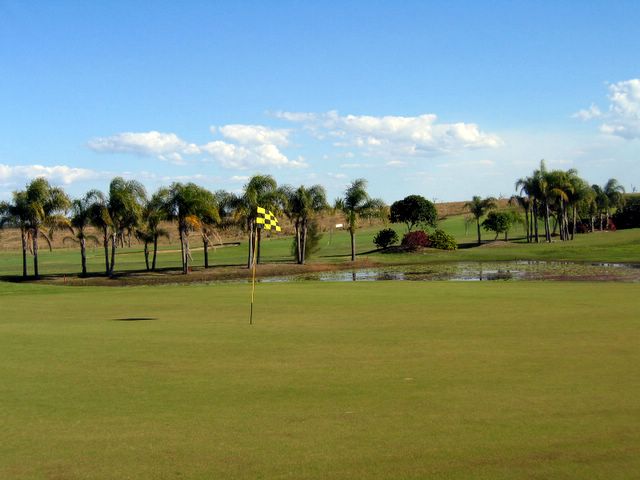 Coral Cove Golf Course - Coral Cove: Green on Hole 8