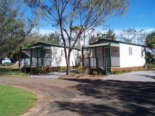 Corindi Beach Holiday Park - Corindi Beach: Cottage accommodation, ideal for families, couples and singles