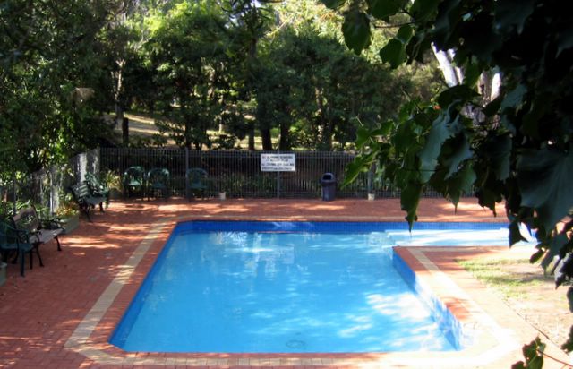 Corowa Caravan Park - Corowa: Swimming pool