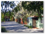 Corowa Caravan Park - Corowa: Cottage accommodation ideal for families, couples and singles