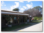 Bindaree Motel & Caravan Park - Corowa: Reception and office