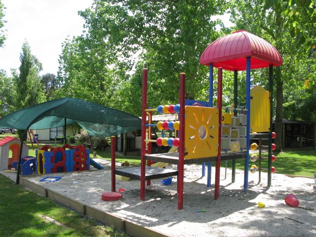 Mt Mittamatite Caravan Park - Corryong: Playground for children.