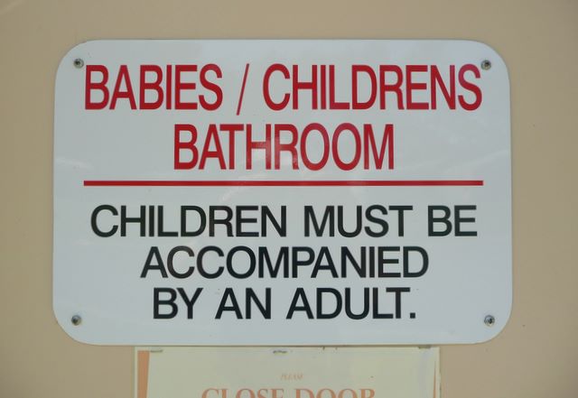 Creswick Calembeen Lake Caravan Park - Creswick: Bathroom for babies and children