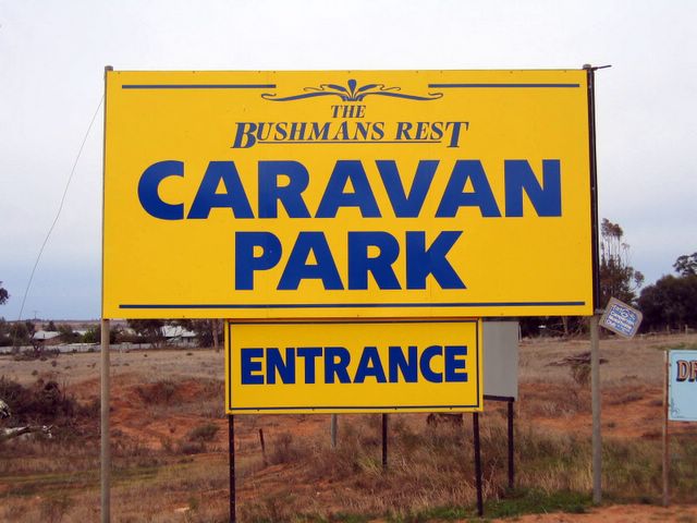 Bushmans Rest Caravan Park 2006 - Cullulleraine: The Bushmans Rest Caravan Park welcome sign
