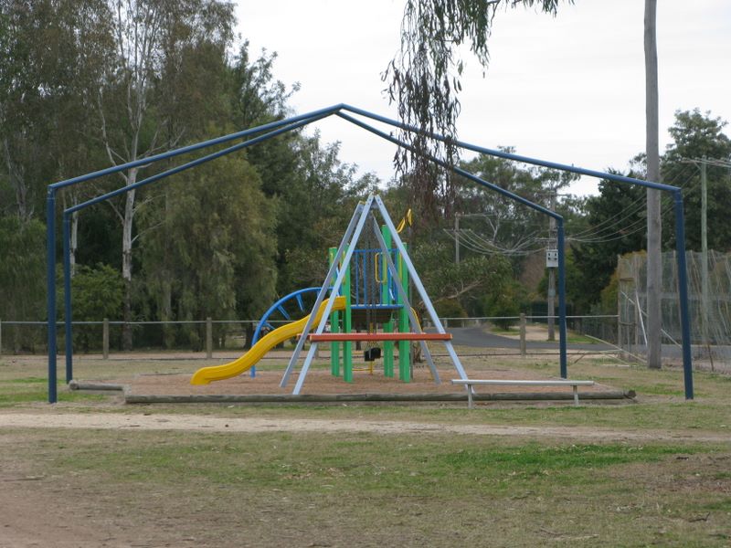 Bicentennial Park - Currabubula - Currabubula: Playground for children.