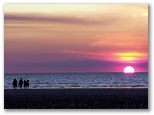 Hidden Valley Tourist Park - Darwin Berrimah: Sunset at Mindil Beach in Darwin