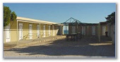 Nanga Bay Resort - Denham: Backpackers accommodation