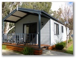 Deniliquin Riverside Caravan Park - Deniliquin: Deluxe style cottage accommodation