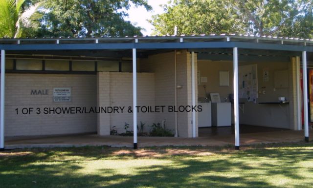 Kimberley Entrance Caravan Park - Derby: Amenities block and laundry