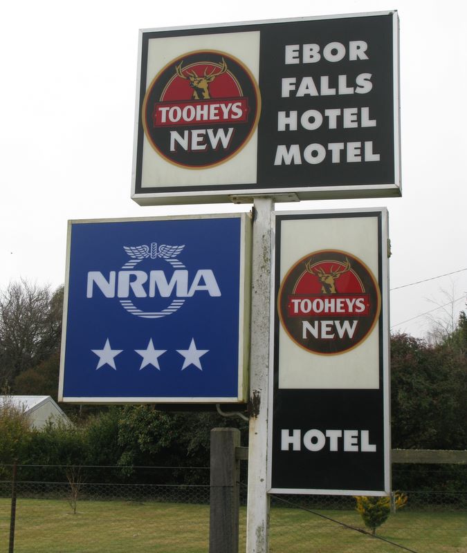 Ebor Falls Hotel Motel Caravan and Camping - Ebor: Welcome sign