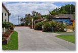 Kangerong Holiday Park - Dromana: Good paved roads throughout the park
