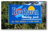 Boathaven Holiday Park - Ebden: Boathaven Holiday Park welcome sign