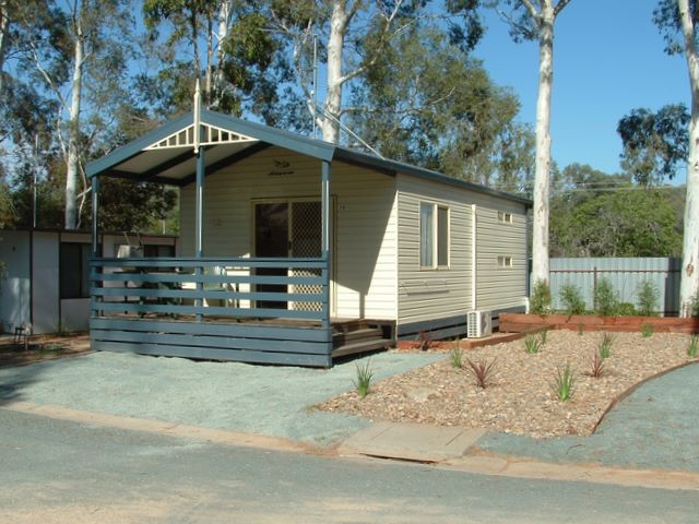 Rich River Holiday & Lifestyle Village - Echuca: Cottage accommodation, ideal for families, couples and singles