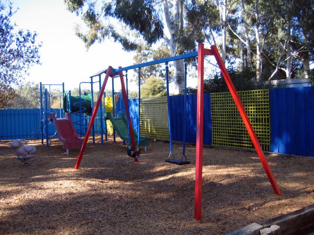 Rich River Holiday and Lifestyle Village 2006 - Echuca: Playground for children
