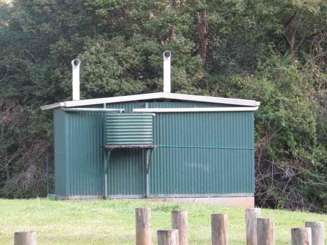 Ellenborough Reserve - Ellenborough: 3 Toilets