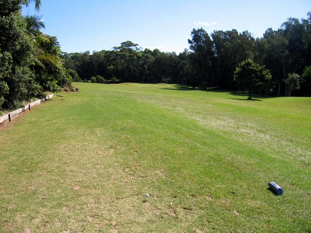 Emerald Downs Golf Course - Port Macquarie: Fairway view Hole 4