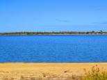 Lake Indoon - Eneabba: Lakeside. 