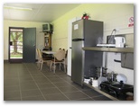 Eskdale Caravan Park - Eskdale: Interior of camp kitchen
